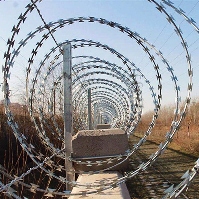 Manufacturer spot 304 stainless steel blade Wire Rope Roll Cage Gill Net Community Anti-Climbing Net Home Wall Protective Fence