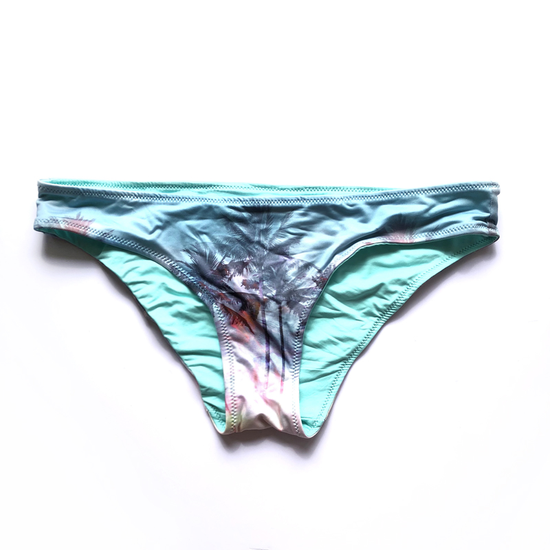 Ưu đãi đặc biệt Châu Âu và Hoa Kỳ Úc xuất khẩu áo tắm bikini tam giác mới dành cho nữ áo sơ mi đơn hiệu quả chi phí không hoàn lại bộ bikini 3 món