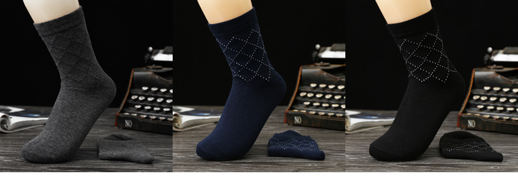 Vớ nam mùa đông cotton nam vớ cotton ống khử mùi thấm hút mồ hôi đen vớ nam kinh doanh vớ nam vớ cotton tất nam giá rẻ