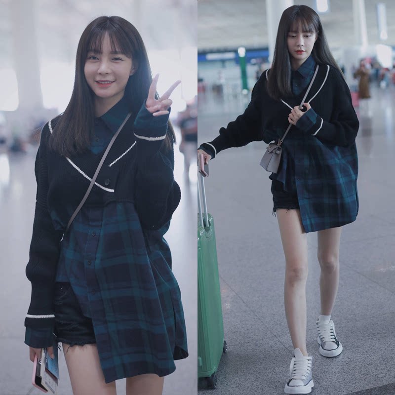 Star Shen Dreams The Same Clothes Plaid Shirt Woman Design Sensation Small Crowd Retro Port Taste Fake Two Women Blouse Spring