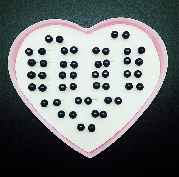 Korean earrings, plastic needles, steel needles, earrings, boxed earrings, female rhinestones, pearls, street stalls, temperament, hypoallergenic