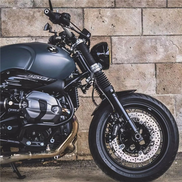 (Marshal out-of-product) front shock-proof dust cover decorated BMW with iron modified special black brown undistorted mounting