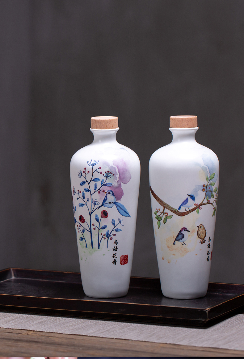 Jingdezhen ceramic bottle 1 catty pack jar creative decoration of Chinese style hip sealed empty bottles of liquor bottles of household