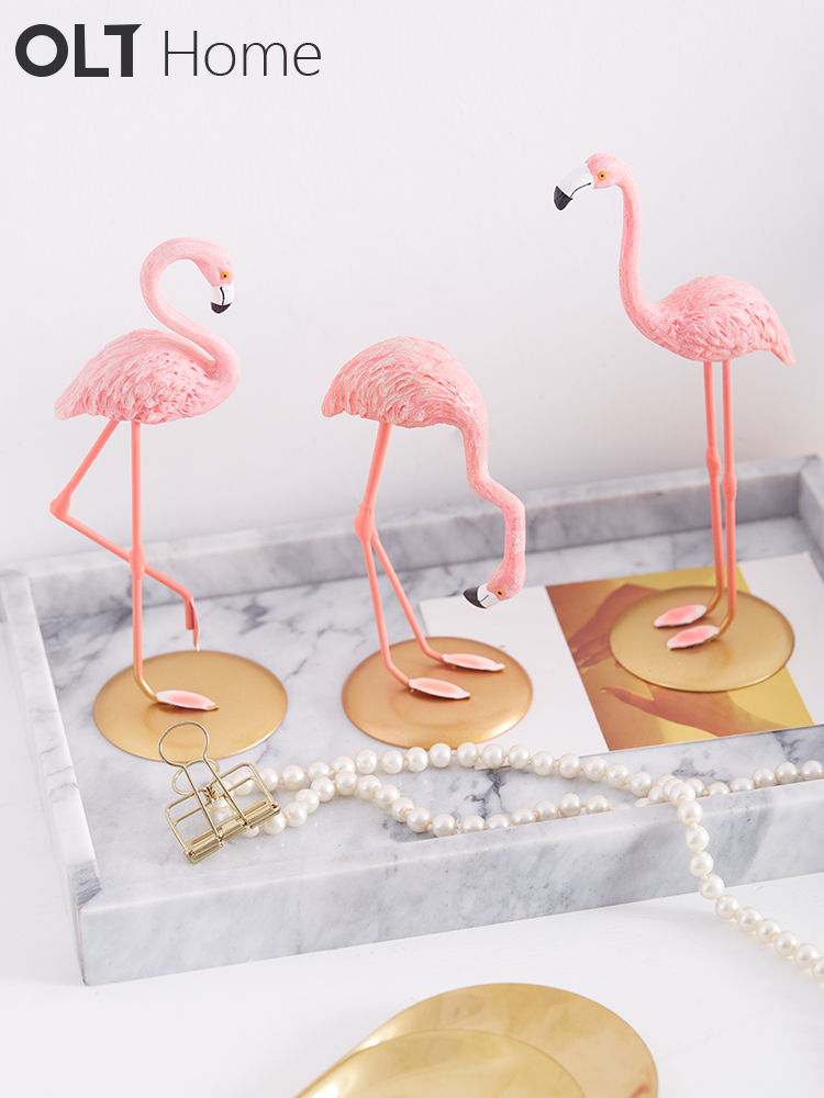 ins Nordic style creative Flamingo desktop decoration Net red girl heart Home decoration decoration Wedding gift