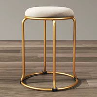 Золотая нога белая бархатная ткань