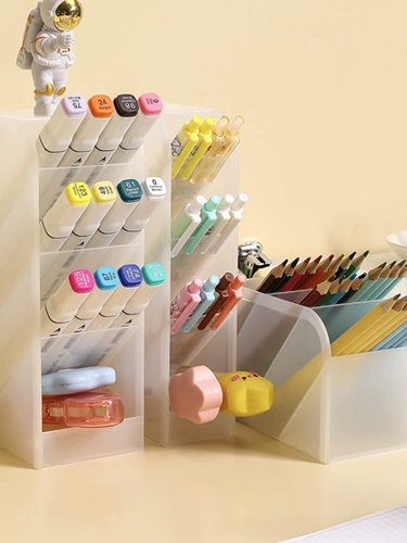 Многофункциональная подставка для ручек с четырьмя отделениями, наклонная подставка для ручек для хранения на рабочем столе. Простая прозрачная подставка для ручек в скандинавском стиле.