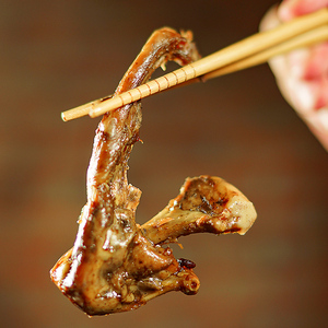 老档口小零嘴湘辣鸭锁骨410g