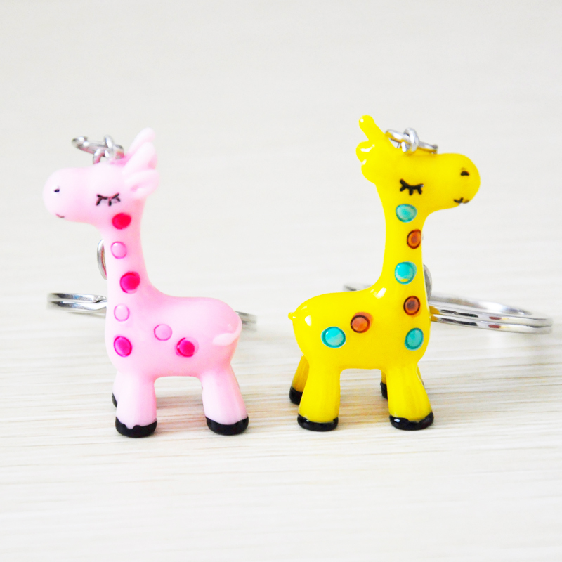 Giraffe Keychain | Yellow Pink Cute Giraffe Keychain/Couple Pendant/Cute/Creative Gift