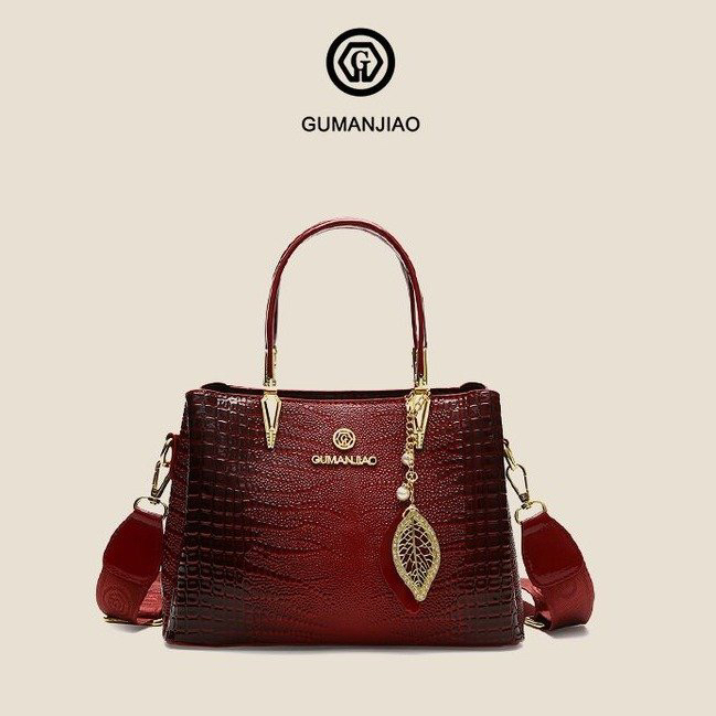 Red Wedding Bag Crocodile Pattern Princess Diana Bag Pearl Leaf Pendant Snakeskin Pattern Gold Label Multi-Layer Satchel Shoulder Bag