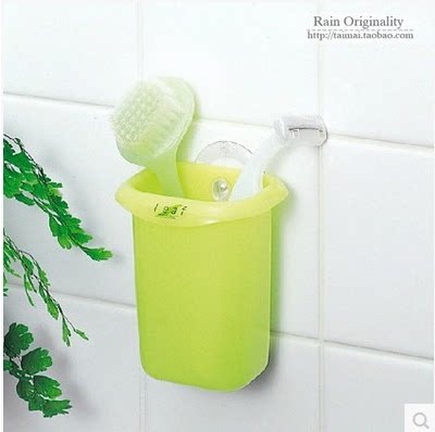 Suction bathroom holder shelf Japanese imported small frame toothbrush shaver comb collection box can be asphalt