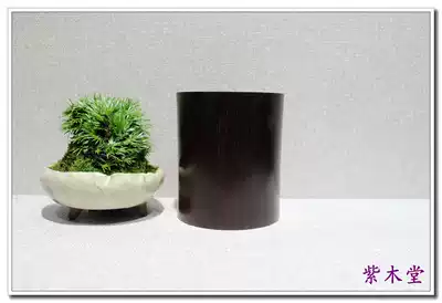 Red sandalwood pen holder (272)