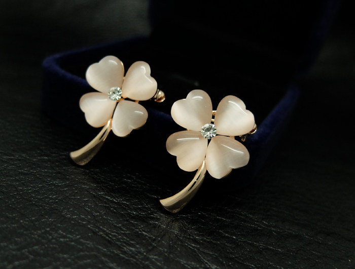 Broche en Zircon diamant - Ref 1172958 Image 4