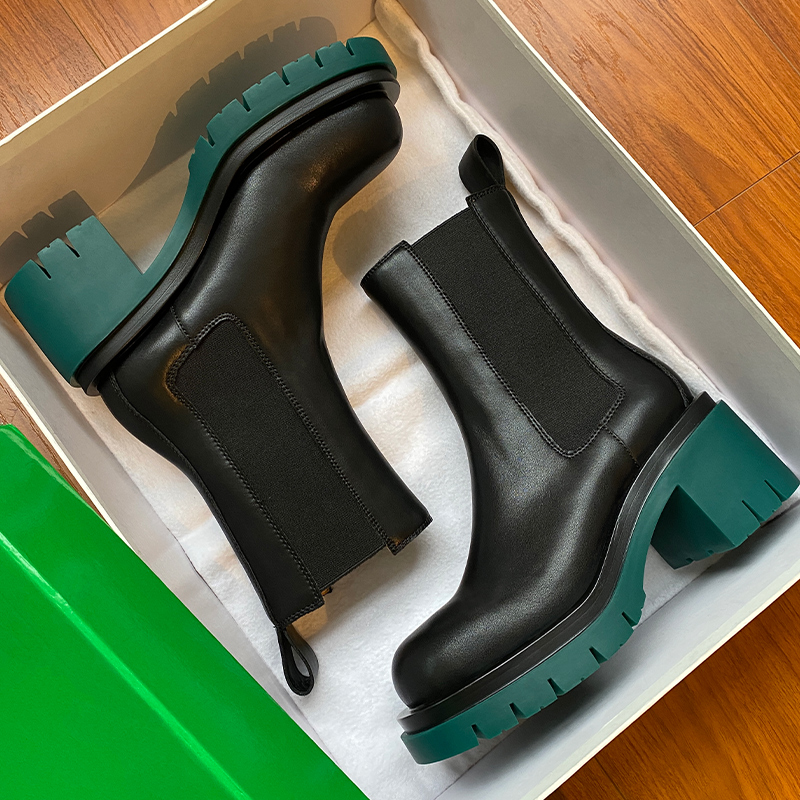 2021 New Martin Boots Woman Autumn Winter Plus Suede Cigarette Cylinders High Heel Chelsea Short Boots Green Base Boots