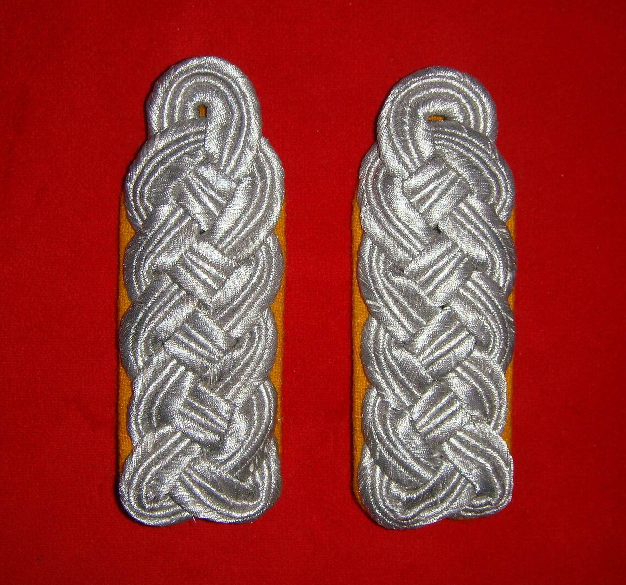 East Germany GDR German Army Army ARMY Signal Corps Officer Epaulettes - World War II Air Force Replacement