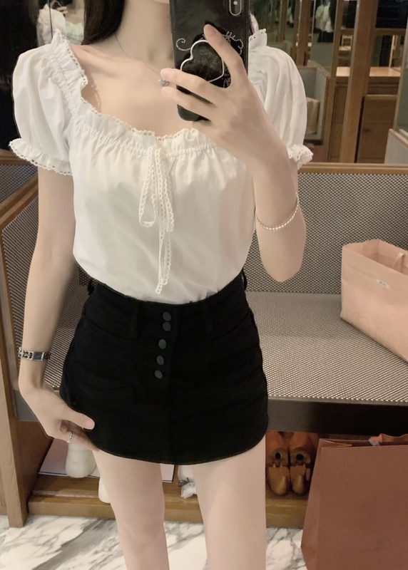 Celebrity-Inspired White Square-Neck Lace-Trimmed Shirt Top Xs7565-52