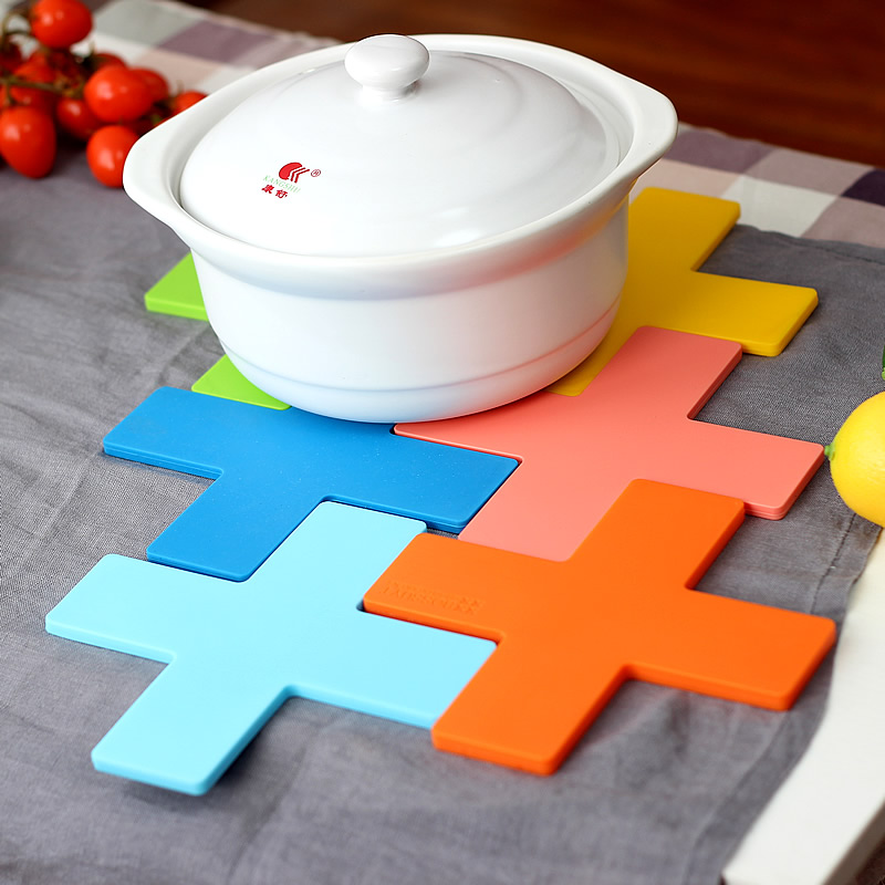 European single table Anti-burn cushion Insured Spliced Silicone Thickened Casserole Mat Kitchen Rice Table Vegetable Mat 