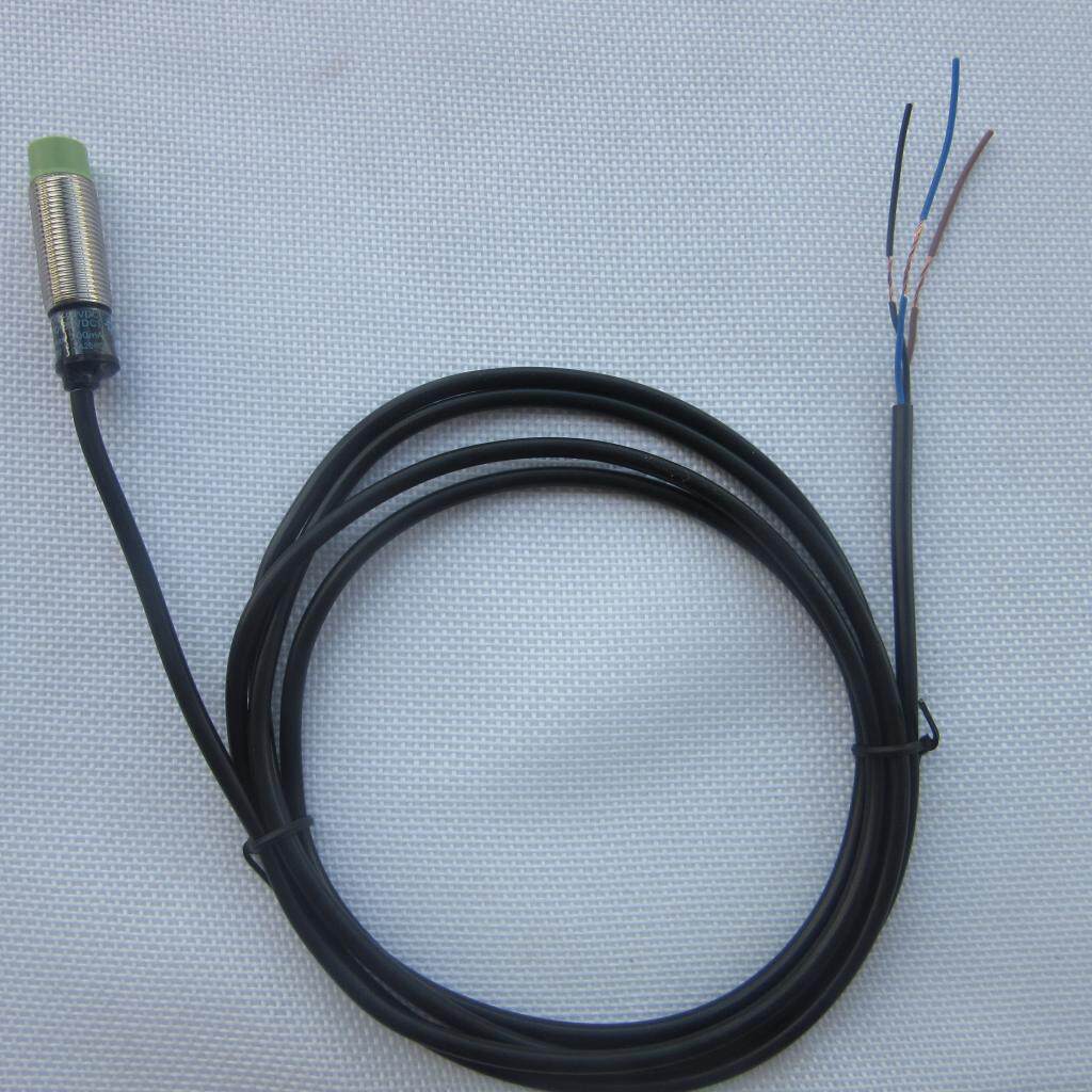 Factory direct sales M12 waterproof proximity switch sensor PR12-4DN three-wire NPN normally open