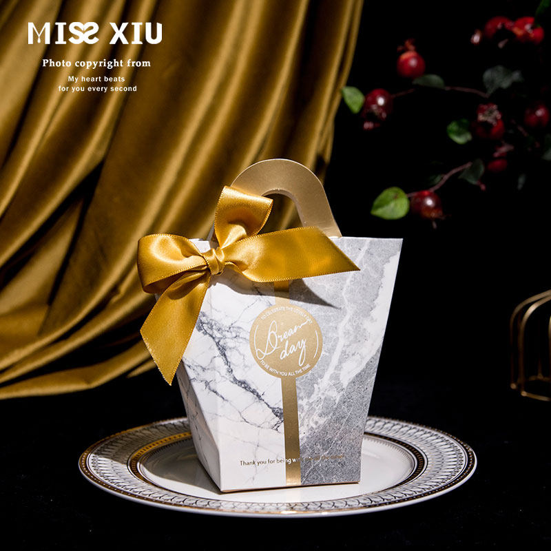 MISSXIU Baubag] Joy Sugar Box Small Size Superior Sens Wind Large Capacity Chocolate Empty Candy Box