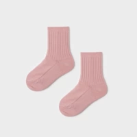 Розовые гольфы, средней длины