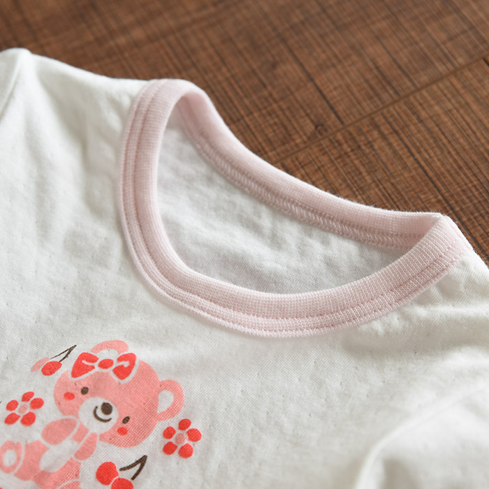 Cotton pinhole hai lớp Áo sơ mi mềm đáy bằng cotton Áo thun dài tay cho trẻ em Quần áo mùa thu Trẻ em quần áo mùa thu thời trang bé gái