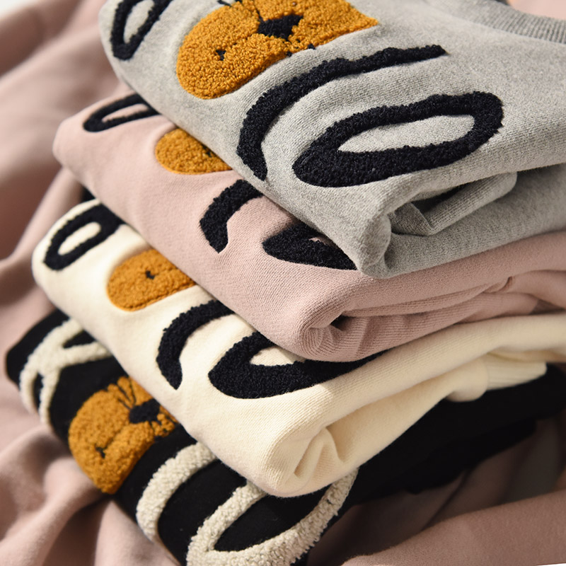 Phần dày Gia đình được trang bị áo thun cotton cổ tròn áo len thả vai áo sơ mi hoạt hình Mẹ và con quan ao tre em
