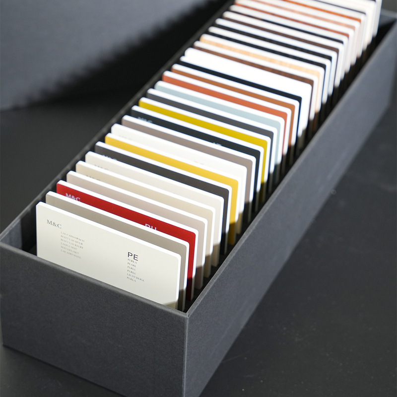 Italian Molteni&C Same Color Palette, 30 Pieces in Total, 18 Matte and High-Gloss Mixed Oil Pieces, 12 Natural Wood Veneers