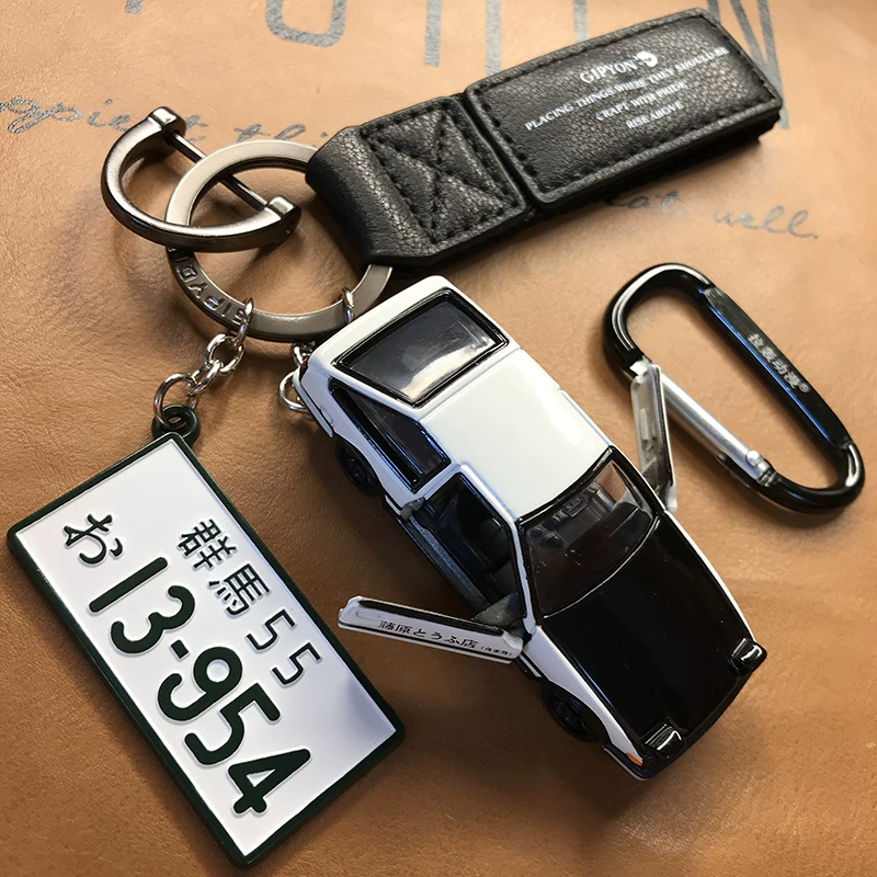 Брелок Genuine AE86 автомобильный подвесной (GIPYON), сплавной модель, подарочная коробка и гравировка