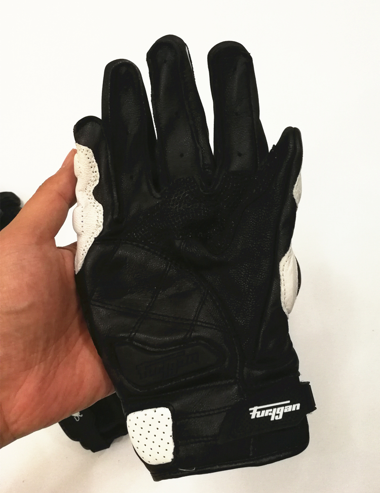 Găng tay xe máy bằng sợi carbon da ngắn đoạn mùa xuân và mùa thu chống gió - Xe máy Rider thiết bị bảo vệ gối