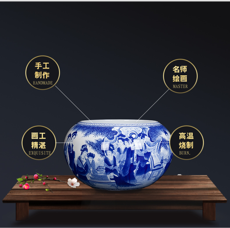 The New Chinese blue and white porcelain of jingdezhen ceramics. The Beauty is the gold hair pin cylinder home sitting room aquarium decoration furnishing articles