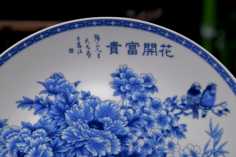 Blue and white porcelain of jingdezhen ceramics craft porcelain decoration plate furnishing articles disk porcelain painting hanging dish of the sitting room