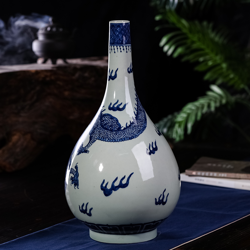 Jingdezhen ceramics porch place decoration vase sitting room office of I and contracted household restoring ancient ways