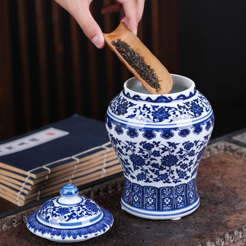 Archaize style furnishing articles jingdezhen ceramics originality fashionable Chinese style household small general canister vase