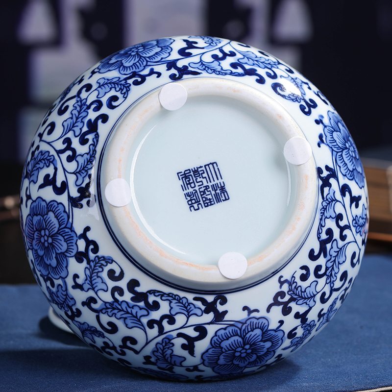 A kilo of jingdezhen ceramics moistureproof caddy fixings retro puer tea canister to seal A large originality