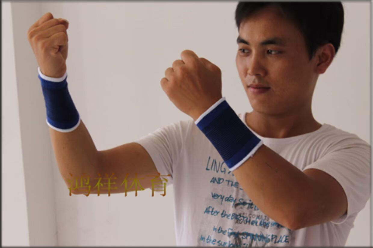Thiết bị thể dục Quả tạ gia dụng Găng tay đặc biệt Găng tay Găng tay chống trượt Găng tay thể dục - Taekwondo / Võ thuật / Chiến đấu dụng cụ đấm bốc tại nhà