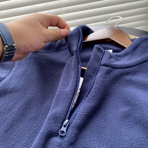 Сверхлегкий удерживающий тепло демисезонный бархатный базовый приятный телу лонгслив с молнией