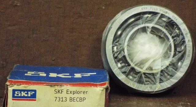 Sweden SKF bearing original imported bearing 7207BECBP 66207 angular contact ball bearing