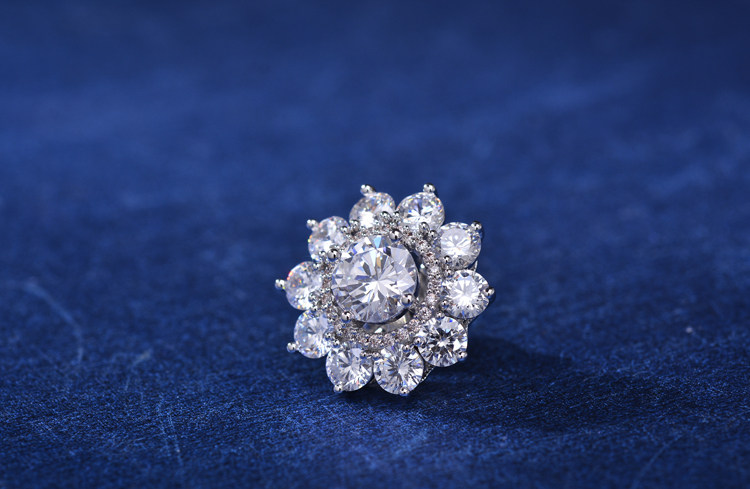 Broche femme en Zircon diamant - Ref 1170599 Image 10