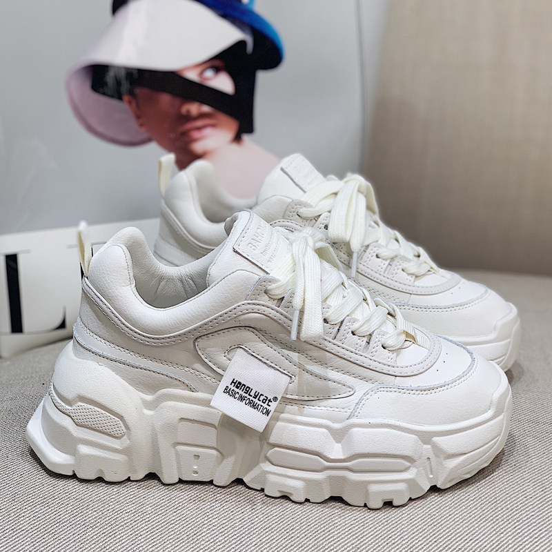 South Korean surges old daddy shoes women ins2021 spring new sports casual shoes 100 hitch hiking and thick bottom women's single shoes