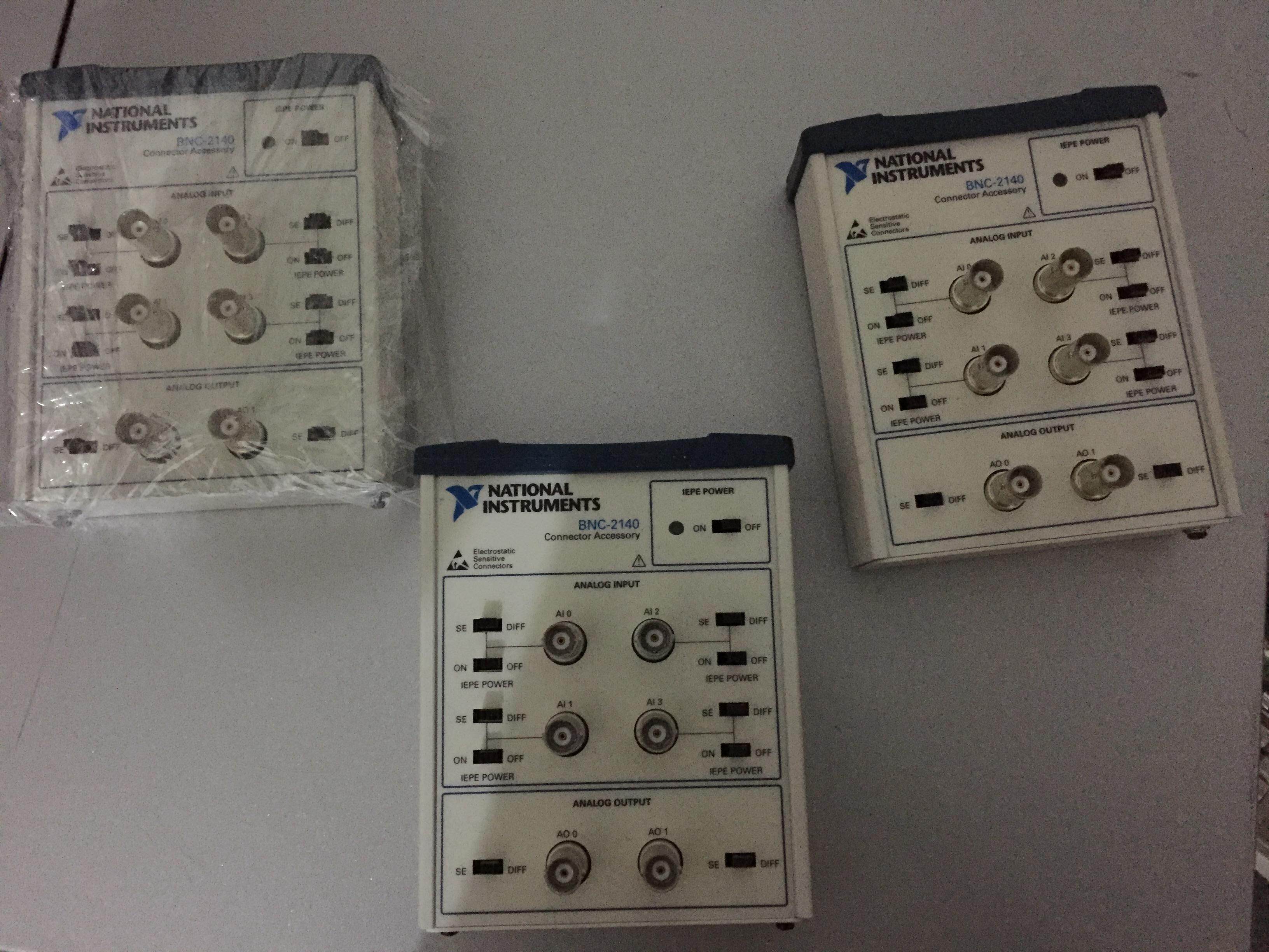 9% of the new US NI BNC - 2140 analog signal connection data collection of the radio box board