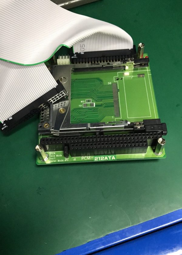 PCM-212ATA PCMCIA extended card reader