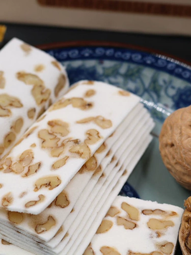 Фирменное блюдо Чжэцзян: персиковый пирог Zuixianglou, клейкий рис, пирог с кунжутным облаком, традиционная выпечка, ореховый пирог, еда для пожилых людей и детей.