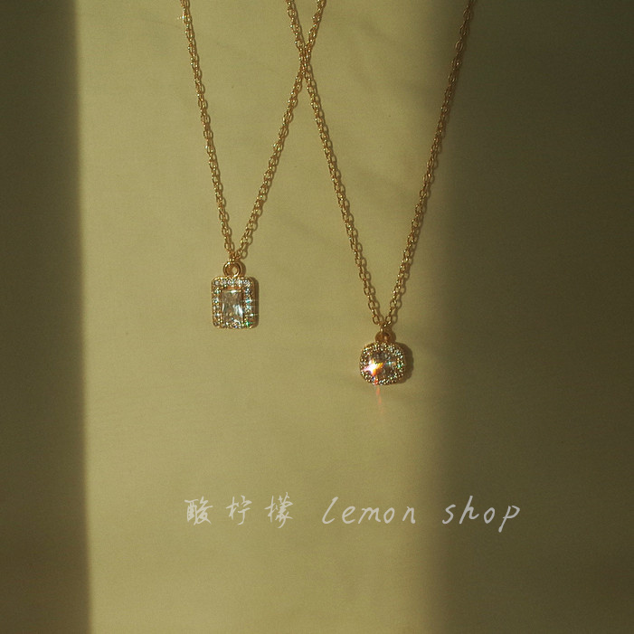 Korean water drop square necklace Light luxury niche temperament clavicle chain design sense ins cold wind 2021 female