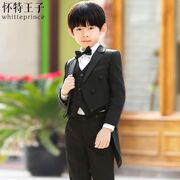 Các trẻ em mới Tuxedo hoa trai cậu bé chiếc váy cưới phù hợp với chủ sàn catwalk đàn piano chương trình phù hợp cho cậu bé.