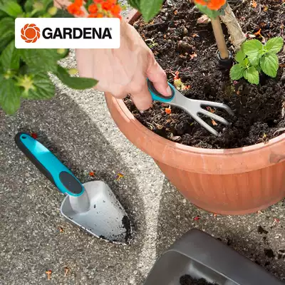 German imported GARDENA Kadingina pine soil seed flower transfer pot galvanized metal shovel flower hoe two-piece set 8974