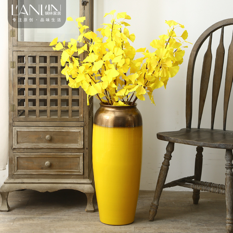 The modern super - sized sitting room adornment is placed The ground dried flower vase planting flowers, jingdezhen ceramics