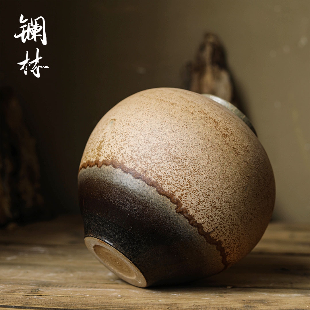 Lanthanum Lin zen coarse pottery checking art ceramic vases, interior decoration, decoration retro pottery flower arranging place of home stay facility