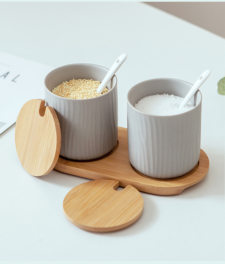 Japanese kitchen seasoning sauce can suit ceramic pot seasoning caster sugar, monosodium glutamate chicken chili, cooking pot