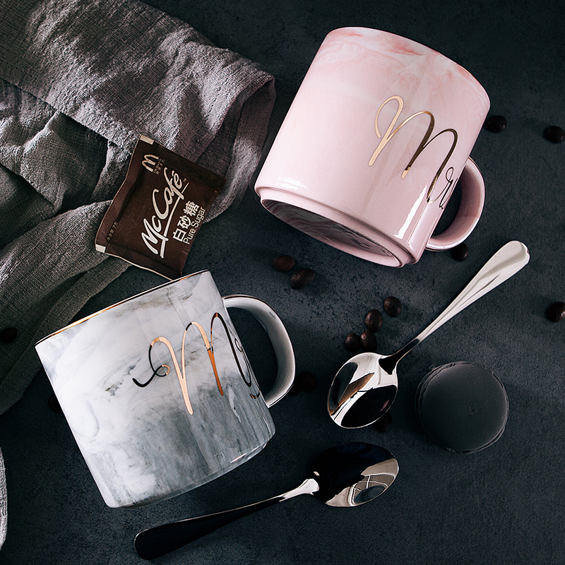 Coffee cup northern wind ceramic mugs ins couples cup ultimately responds cup men 's and women' s cup milk cup with a spoon