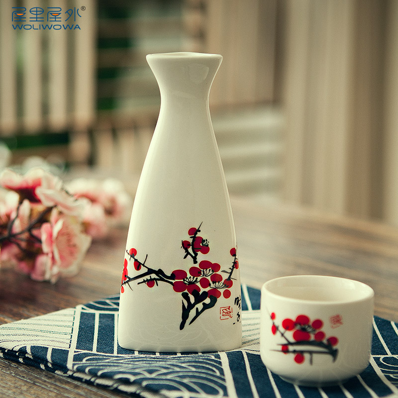 Creative household ceramic wine bottle wine liquor cup liquor cup rice wine drinking a cup of wine a cup