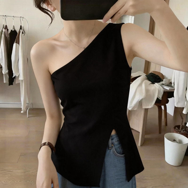 French-Style Asymmetrical Shoulder Patchwork Slit Hem Tank Top for Women, Summer Plus Size, Slightly Chubby, Waist-Cinching, Slimming, Versatile Sleeveless Top French-Style Asymmetrical Shoulder Patchwork Slit Hem Tank Top for Women, Summer Plus Size, Slightly Chubby, Waist-Cinching, Slimming, Versatile Sleeveless Top